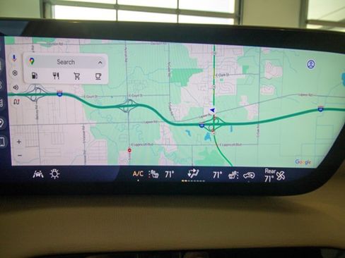 Used 2025 Buick Enclave Preferred w/ LPO, Floor Liner Package image 15