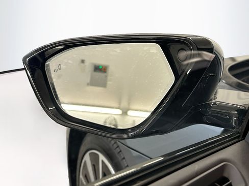 Used 2024 Lucid Air Touring AWD/4WD image 16