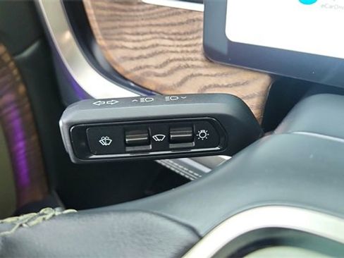 Used 2023 Rivian R1T Adventure image 42