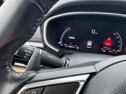 Used 2022 Acura MDX SH-AWD image 20