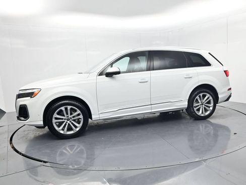 Used 2025 Audi Q7 3.0T Premium Plus AWD/4WD image 4