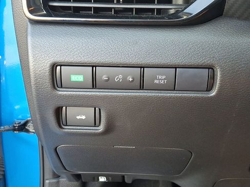 Certified 2023 Nissan Sentra SV w/ All-Weather Package image 23