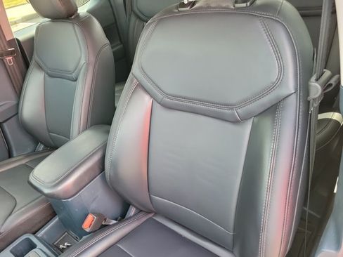 Used 2024 Ford Maverick Lariat w/ Black Appearance Package FWD image 7