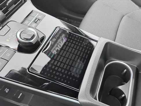 Certified 2025 Toyota bZ4X AWD image 17