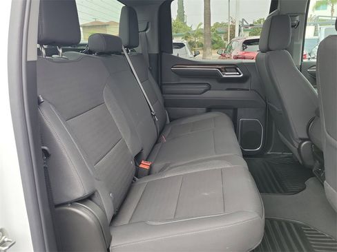 Used 2025 Chevrolet Silverado 1500 LT image 20