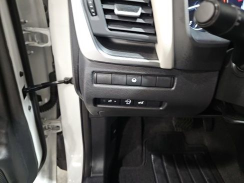 Certified 2023 Nissan Rogue SV w/ SV Premium B Package image 12