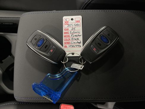 New 2025 Subaru Forester Limited image 25