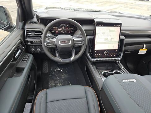 New 2026 GMC Yukon XL AT4 image 23