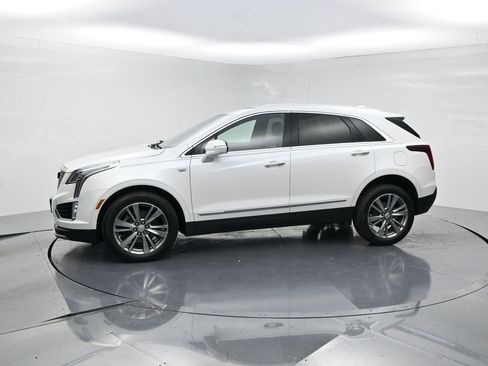 Used 2024 Cadillac XT5 Premium Luxury AWD/4WD image 3