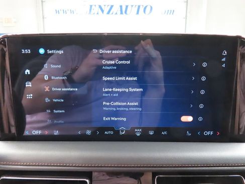 Used 2025 Lincoln Aviator Reserve w/ Jet Appearance Package image 28