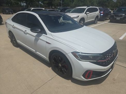 Used 2022 Volkswagen Jetta GLI Autobahn FWD image 1