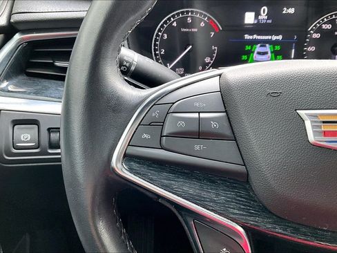 Certified 2024 Cadillac XT5 Premium Luxury FWD image 22