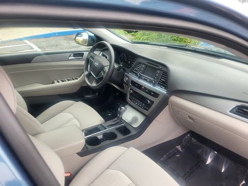 Used 2016 Hyundai Sonata SE image 12