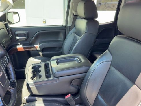 Used 2015 GMC Sierra 1500 SLE w/ SLE Value Package AWD/4WD image 10