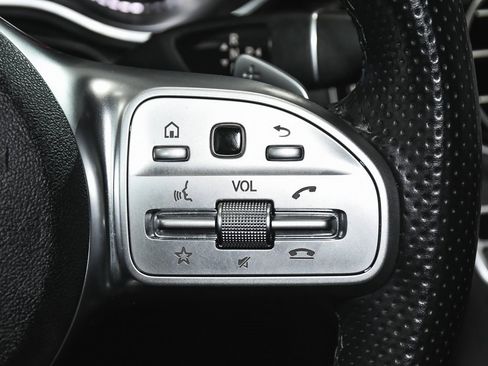 Used 2019 Mercedes-Benz C 300 Sedan image 35