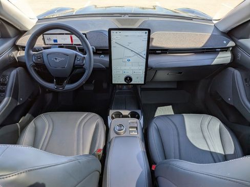 Used 2021 Ford Mustang Mach-E Premium image 18