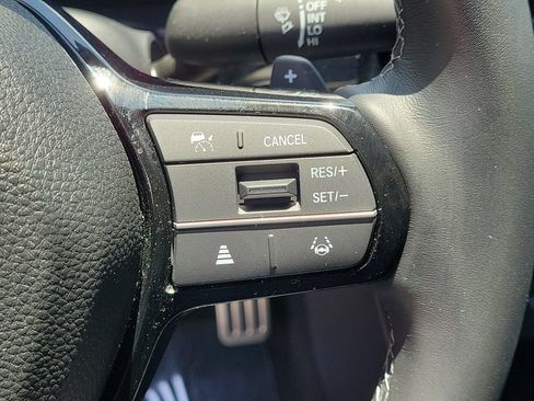 Used 2025 Honda Civic Sport image 28