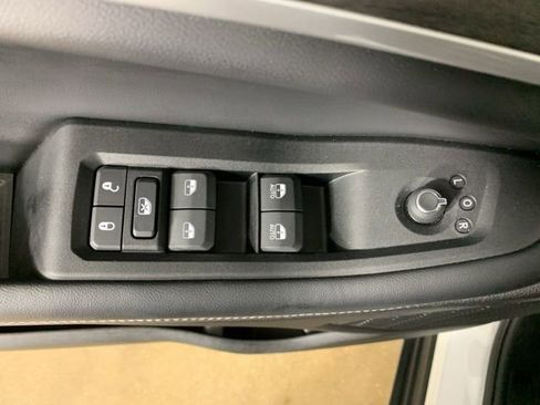 Used 2024 Jeep Grand Cherokee L Limited w/ Trailer Tow Package image 20