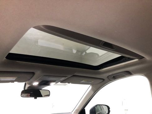 Used 2025 Honda CR-V EX image 17