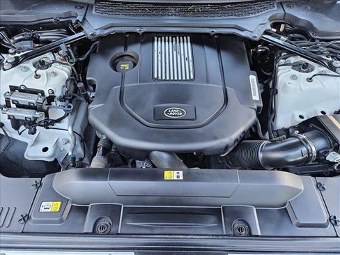 Used 2017 Land Rover Range Rover HSE AWD/4WD image 22