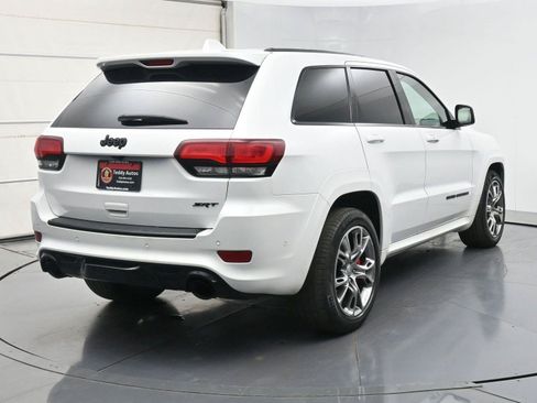 Used 2018 Jeep Grand Cherokee SRT w/ Trailer Tow Group IV AWD/4WD image 26