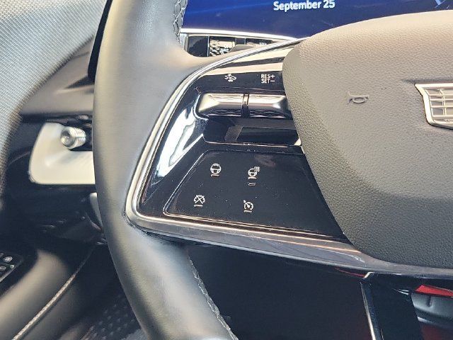Used 2025 Cadillac Optiq Sport 2 w/ LPO, Floor Liner Package AWD/4WD image 12