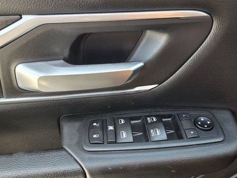 Used 2019 RAM 1500 Big Horn AWD/4WD image 23