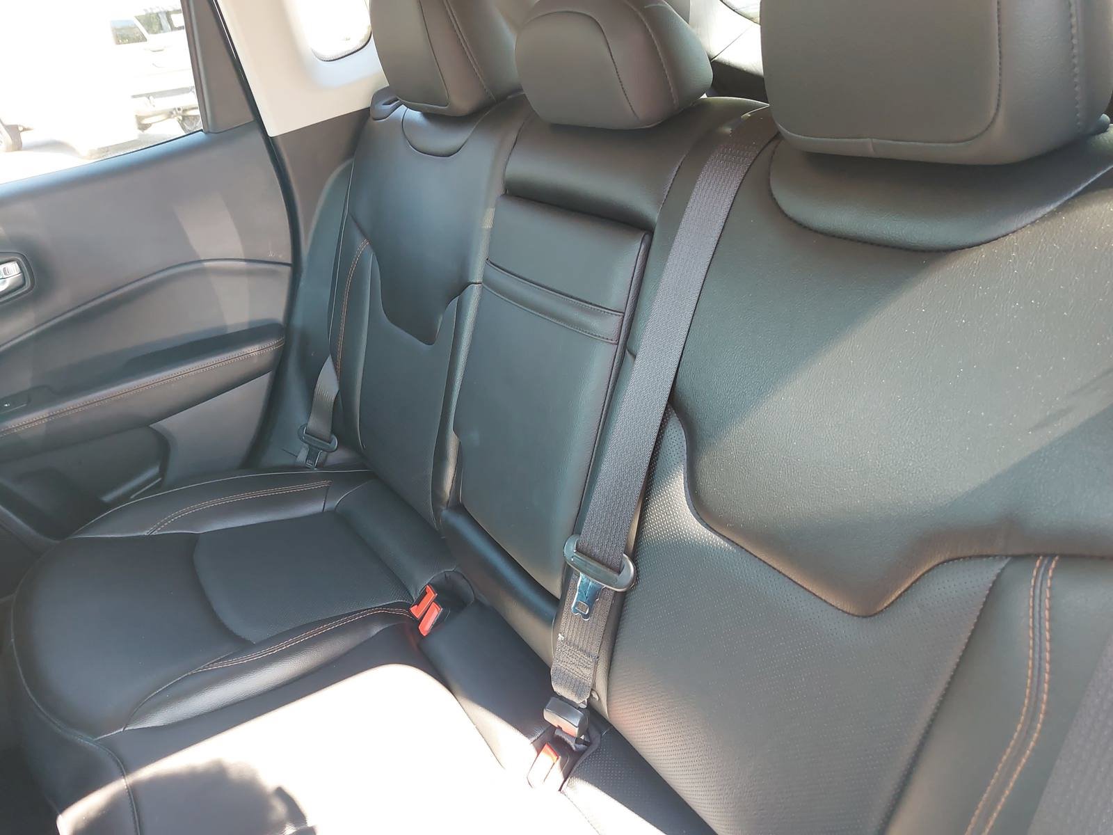 Used 2020 Jeep Compass Limited AWD/4WD image 14