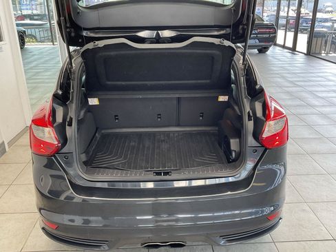 Used 2013 Ford Focus ST FWD image 22