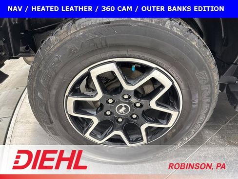 Used 2023 Ford Bronco Outer Banks image 9