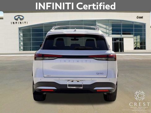 Certified 2026 INFINITI QX60 Luxe w/ Cargo Package image 4