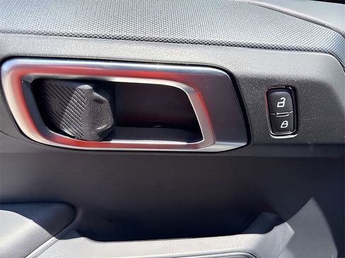 New 2025 Ford Bronco 4-Door image 18