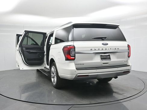 Certified 2023 Ford Expedition Max Platinum image 35