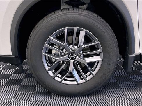 Certified 2025 Nissan Rogue S image 8