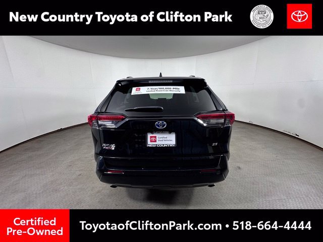 Used 2024 Toyota RAV4 SE AWD/4WD image 6