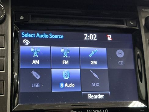 Used 2017 Toyota Tundra SR5 image 4