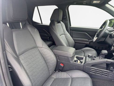 Used 2025 Toyota 4Runner TRD Sport Premium w/ Tow Technology Package AWD/4WD image 26