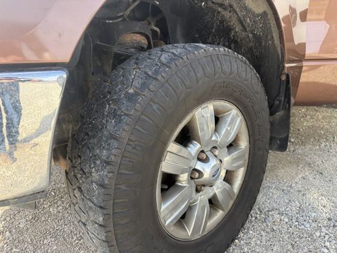 Used 2012 Ford F150 XLT w/ XLT Convenience Pkg image 12