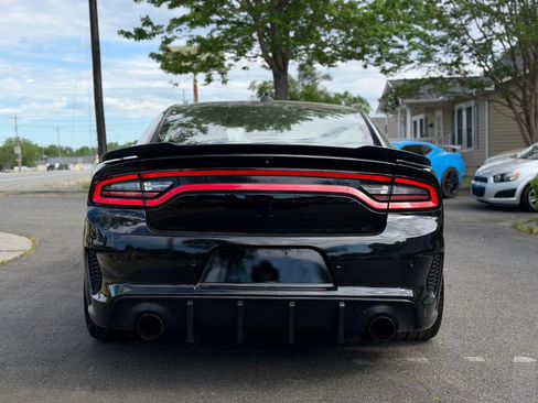 Used 2021 Dodge Charger Scat Pack RWD image 5