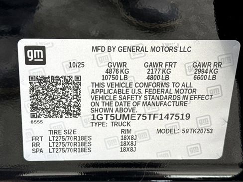 New 2026 GMC Sierra 2500 SLE w/ SLE Value Package; image 9