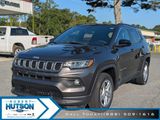Used 2024 Jeep Compass Latitude image 2