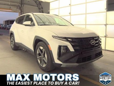 Used 2025 Hyundai Tucson SEL FWD image 4