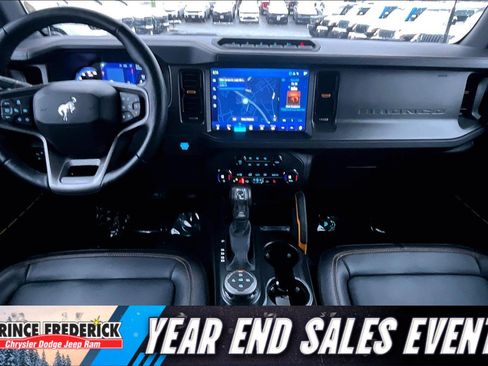 Used 2024 Ford Bronco Badlands image 12
