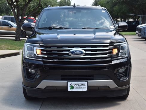 Used 2021 Ford Expedition XLT RWD image 3
