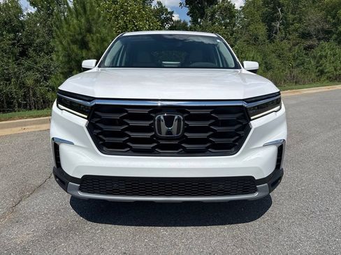 Used 2023 Honda Pilot EX-L image 2