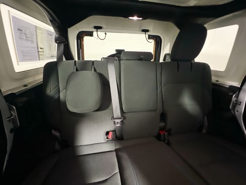 Used 2024 Jeep Wrangler Unlimited Rubicon 4xe AWD/4WD image 32