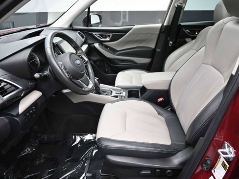 Used 2024 Subaru Forester Limited image 9