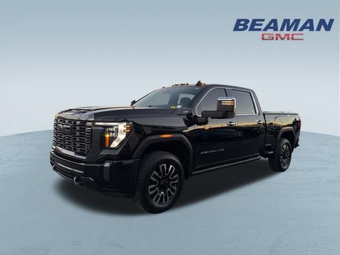 Used 2024 GMC Sierra 2500 Denali Ultimate w/ Max Trailering Package image 3