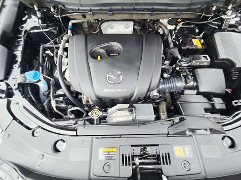 Used 2025 MAZDA CX-5 AWD 2.5 S w/ Preferred Package image 18