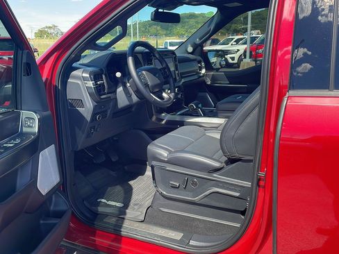 Used 2025 Ford F150 Platinum w/ Equipment Group 702A High AWD/4WD image 14